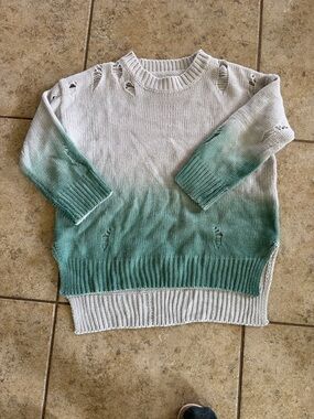 Distressed Ombre Crewneck Sweater - White to Mint Green